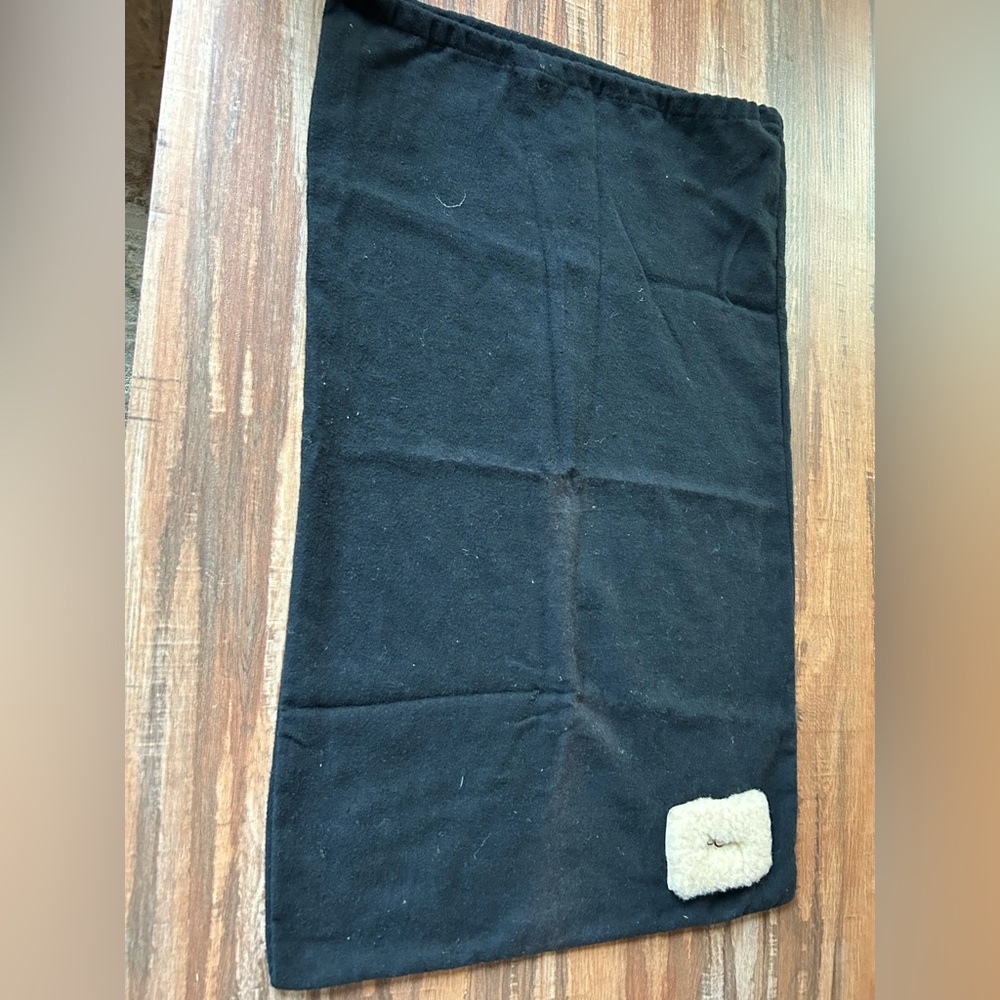 UGG dust bag